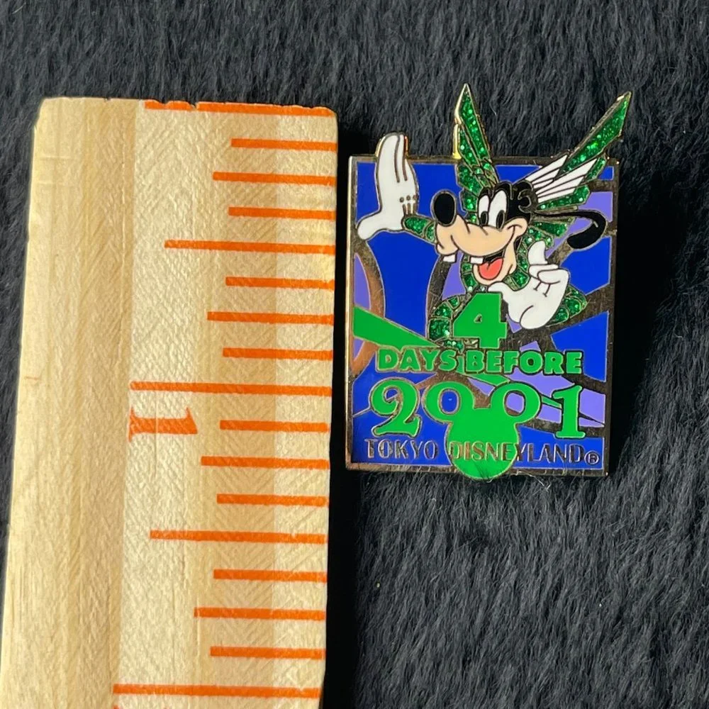 Goofy Disney‎ Land 2001 Park Grand Opening Countdown Pin Tokyo Disney Land